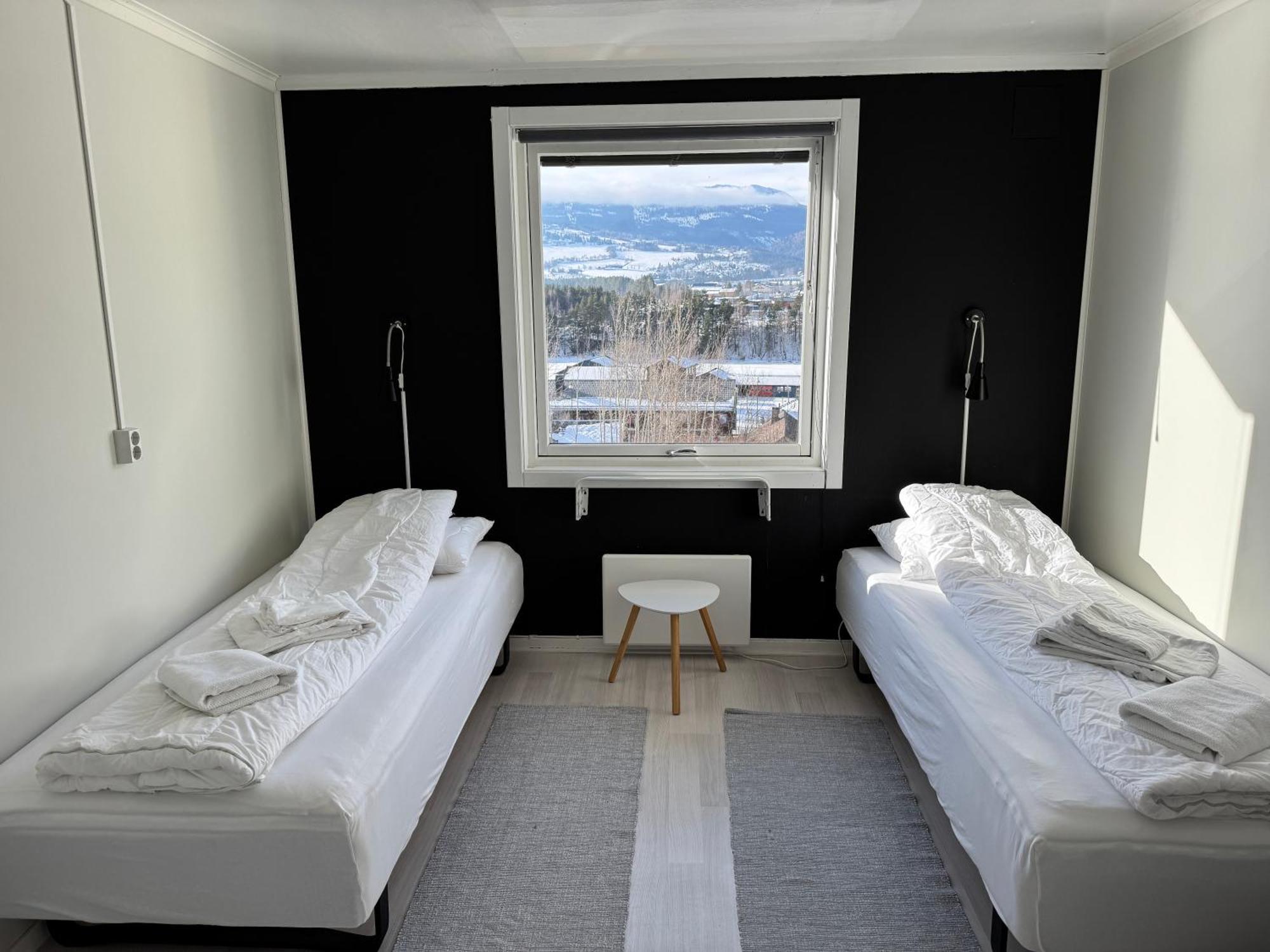 Vinstra Hostel Экстерьер фото
